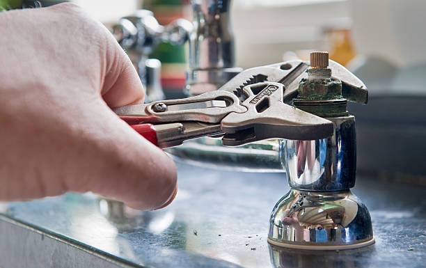 Best Local water damage restoration  in Richgrove, CA